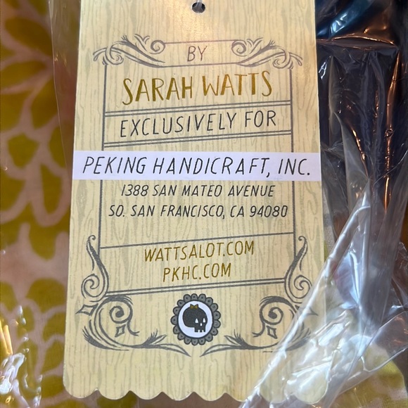 Sarah Watts red & grey cotton owl apron/wearable art – NWT - Picture 5 of 6